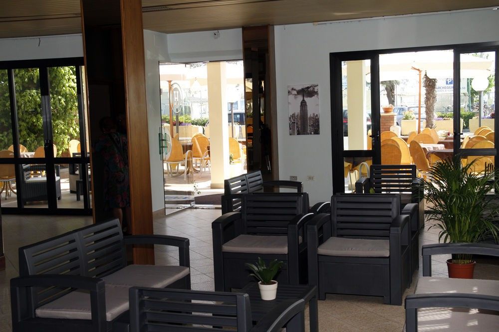 Sportur Club Hotel Cervia Exterior foto